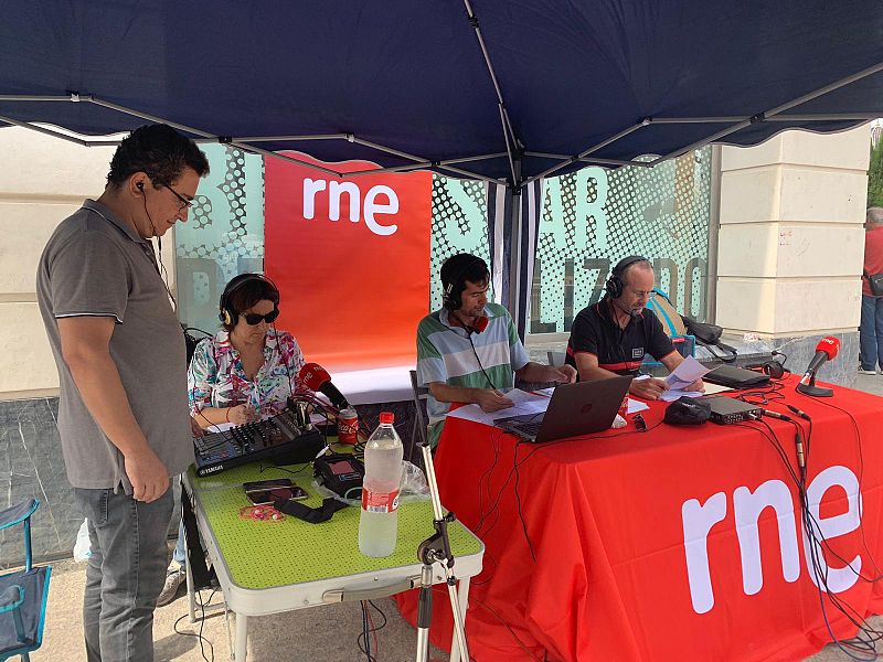 El Consell aprueba 23 millones de ayudas por la gota fría. - Comunidad Valenciana Informativos | Escuchar