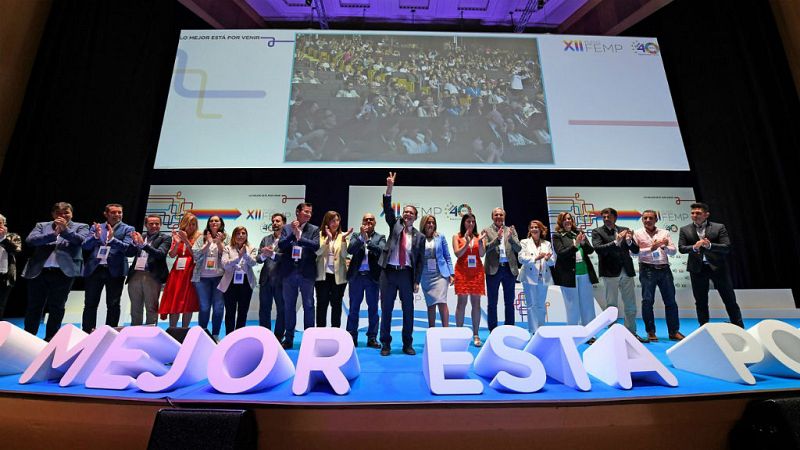 Caballero exige competencias y financiación en su segundo mandato en la FEMP - Escuchar ahora