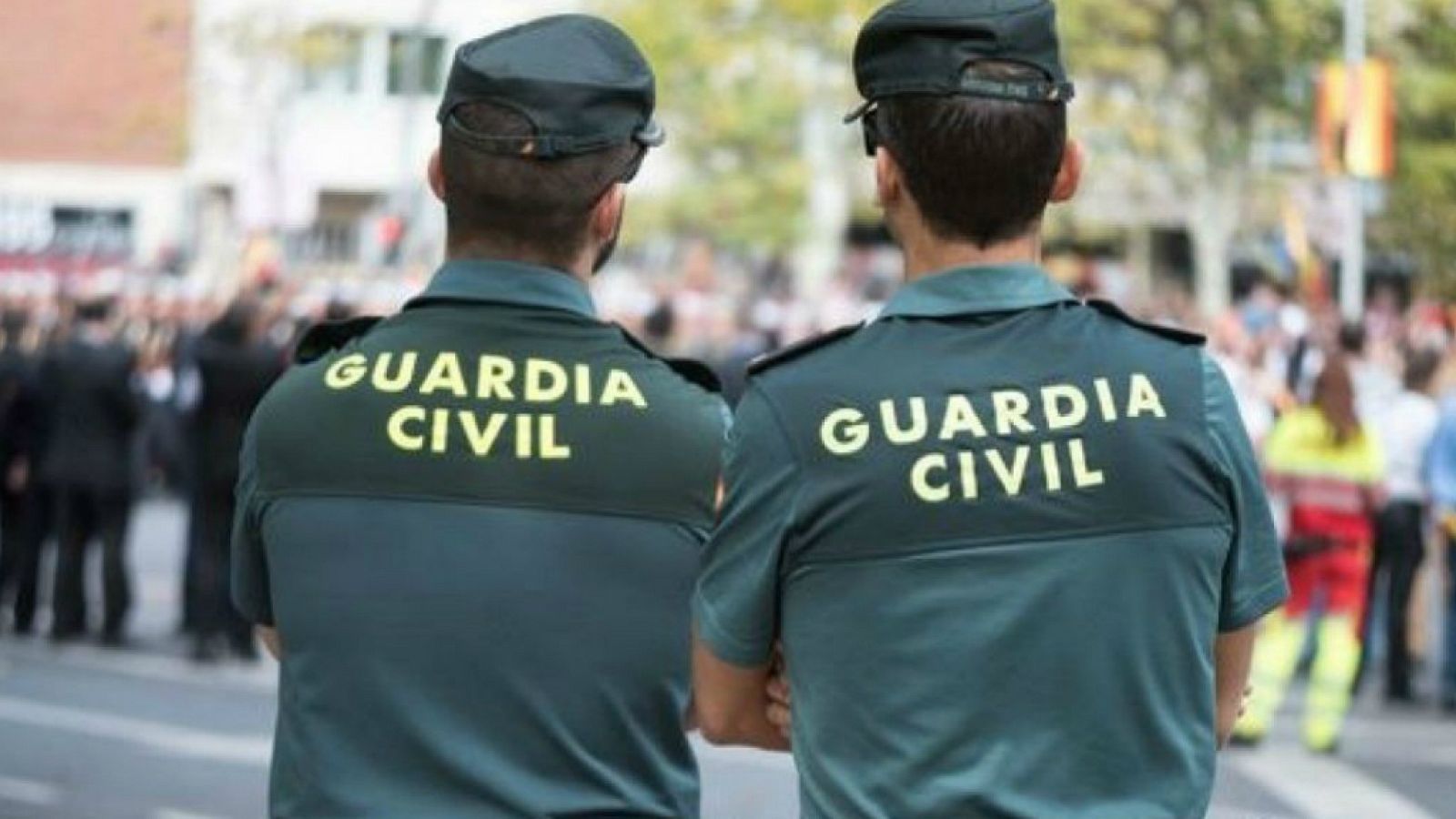 Las mañanas de RNE con Íñigo Alfonso - Nueve independentistas detenidos en Barcelona acusados de planear actos violentos - Escuchar ahora