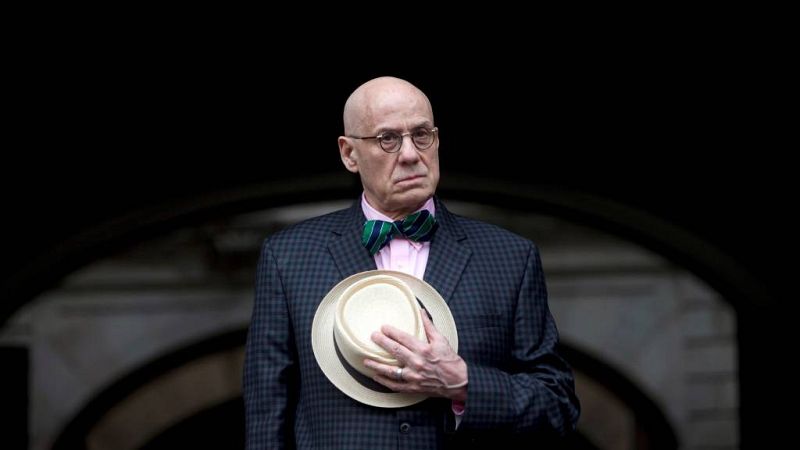 14 horas - James Ellroy presenta hoy en Bilbao su nueva novela, 'Esta tormenta' - Escuchar ahora