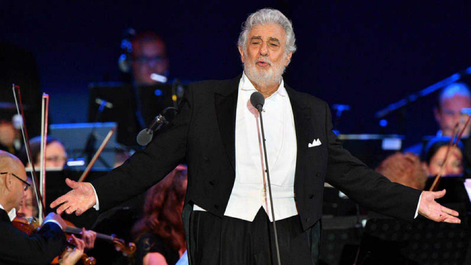 Boletines RNE -  Plácido Domingo cancela su actuación en Nueva York tras las acusaciones de acoso sexual - Escuchar ahora