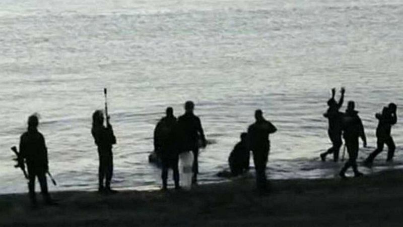 14 horas - Procesados 16 guardias civiles por homicidio imprudente en el Tarajal en 2014 - Escuchar ahiora