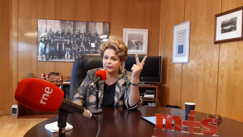 Rousseff: con Bolsonaro «la democracia está en peligro» - Cinco continentes | Escuchar