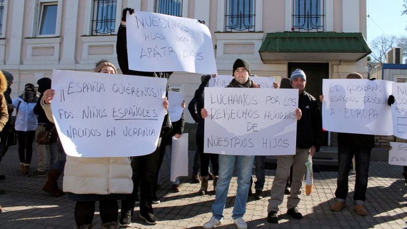 Reportajes 5 Continentes - La gestación subrogada en la Unión Europea