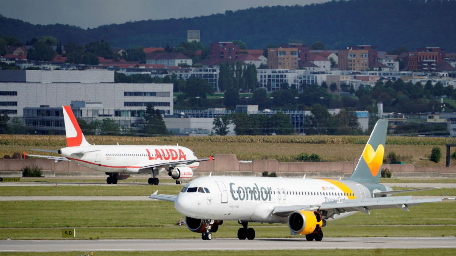 Boletines RNE - La OMC autoriza a Estados Unidos a sancionar a Bruselas por los daños a Boeing - Escuchar ahora