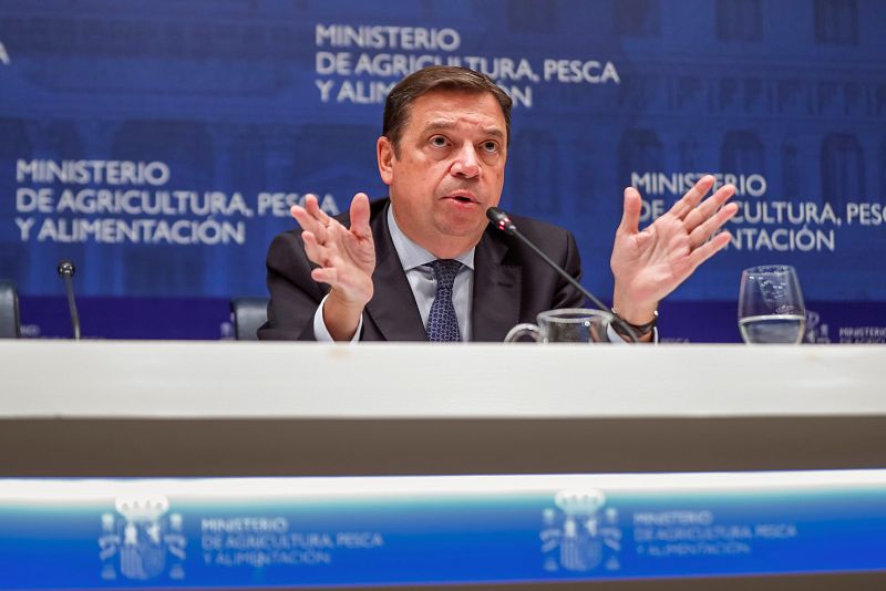 14 horas - El gobierno cifra en 765 millones el impacto de los aranceles de Trump