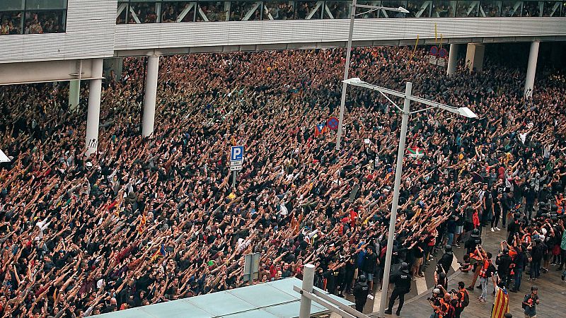 14 horas - ¿Qué es y quién está detrás de Tsunami Democràtic?