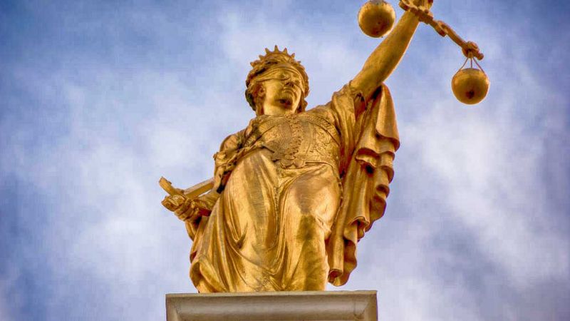 Solamente una vez - Los conceptos de la sentencia del procès - Escuchar ahora