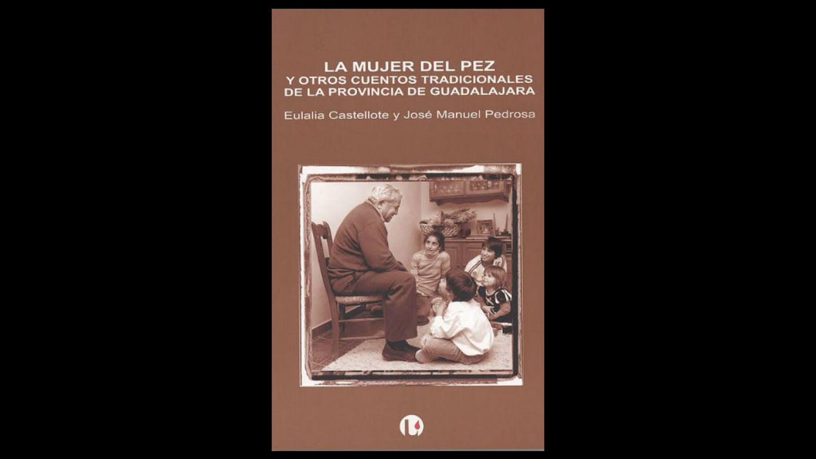 Esto me suena a pueblo - Cuentos de viejas - La tía Anacleta en el cementerio - Escuchar ahora