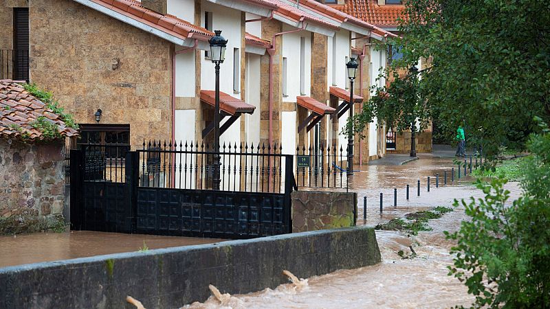 24 horas - Aviso naranja en parte del litoral asturiano y en Cantabria - Escuchar ahora