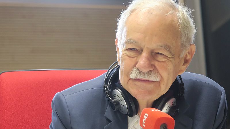 Las mañanas de RNE con Pepa Fernández - Eduardo Mendoza: "La perplejidad está a punto de aplastarme" - Escuchar ahora