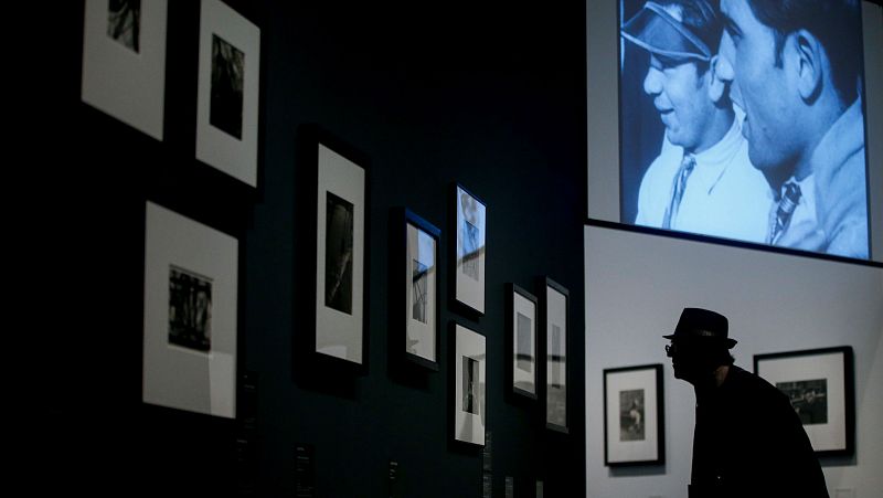 14 horas - Una exposición en Barcelona analiza la relación entre ciudad y fotografía - Escuchar ahora