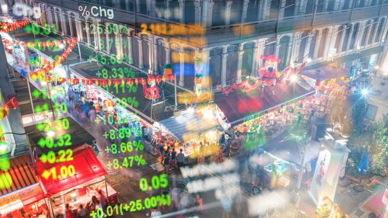 Boletines RNE - La economía española mantiene el ritmo en el tercer trimestre del año - Escuchar ahora