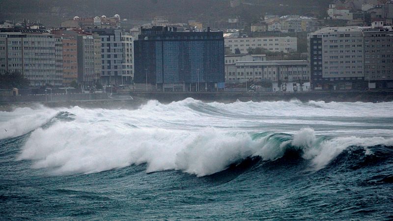 14 horas - 38 provincias con avisos por el mal tiempo - Escuchar ahora