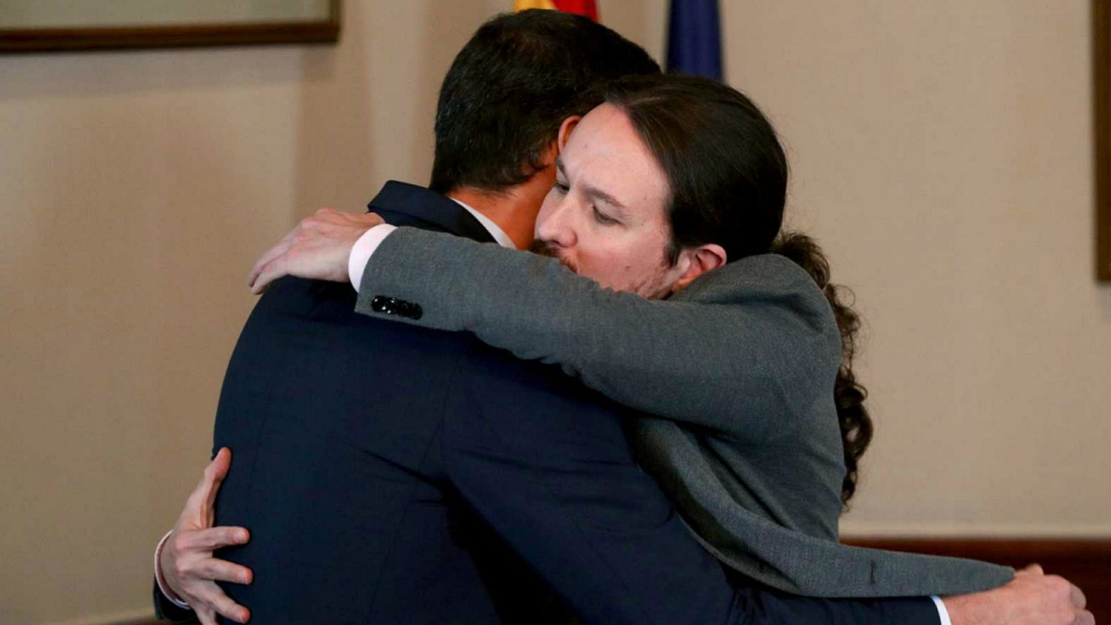 Las mañanas de RNE con Pepa Fernández - Verba Volant - Pacto de Gobierno - Escuchar ahora