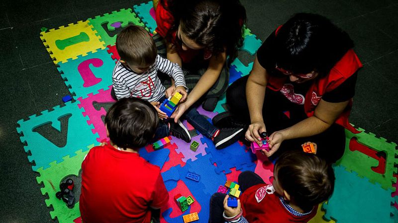 Todo Noticias Tarde - Pequeños especiales, corazones especiales - Escuchar ahora