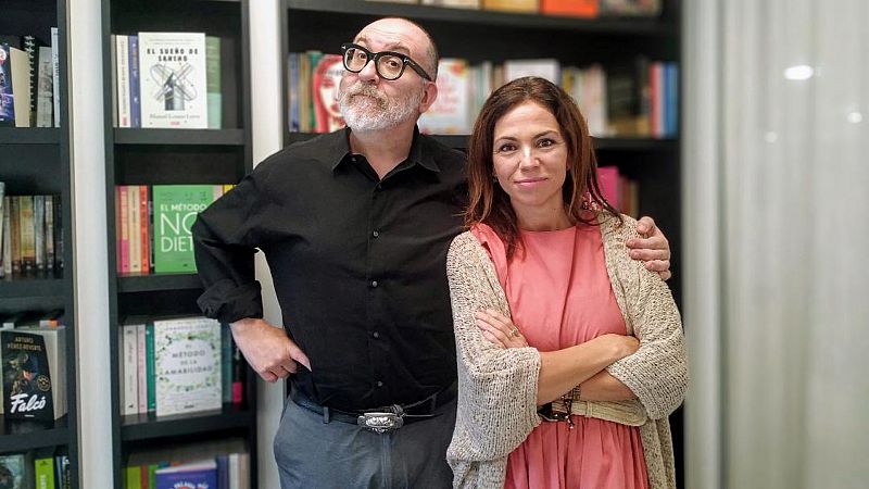 Libros de arena - Sandrone Dazieri y 'El rey' - 27/11/19 - Escuchar ahora