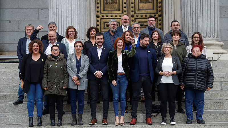 14 horas - PSOE y ERC se citan este jueves para negociar la investidura - Escuchar ahora