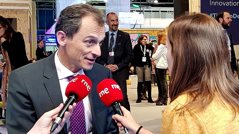 Cinco continentes - Pedro Duque: "Los gobiernos tendrían que basarse más en los datos reales"