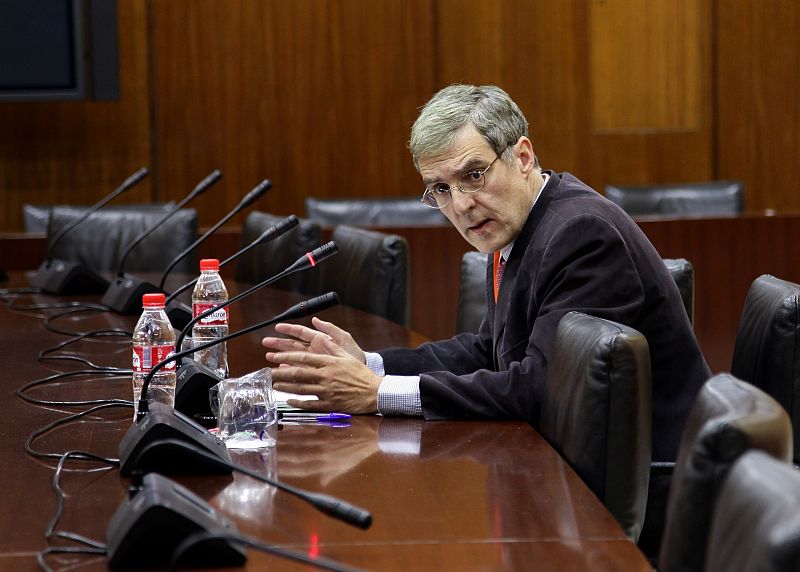 Las maanas de RNE con igo Alfonso - "Si no somos capaces de ponernos de acuerdo, habr que reformar la Constitucin"  - Escuchar ahora