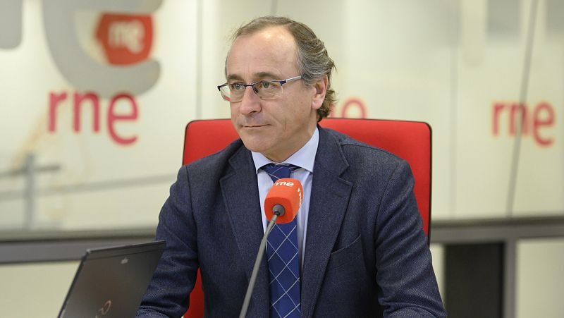 Las mañanas de RNE con Íñigo Alfonso -  Alfonso Alonso (PP): "La sociedad se ha radicalizado y a los que no lo hemos hecho nos acusan de flojos"  - Escuchar ahora