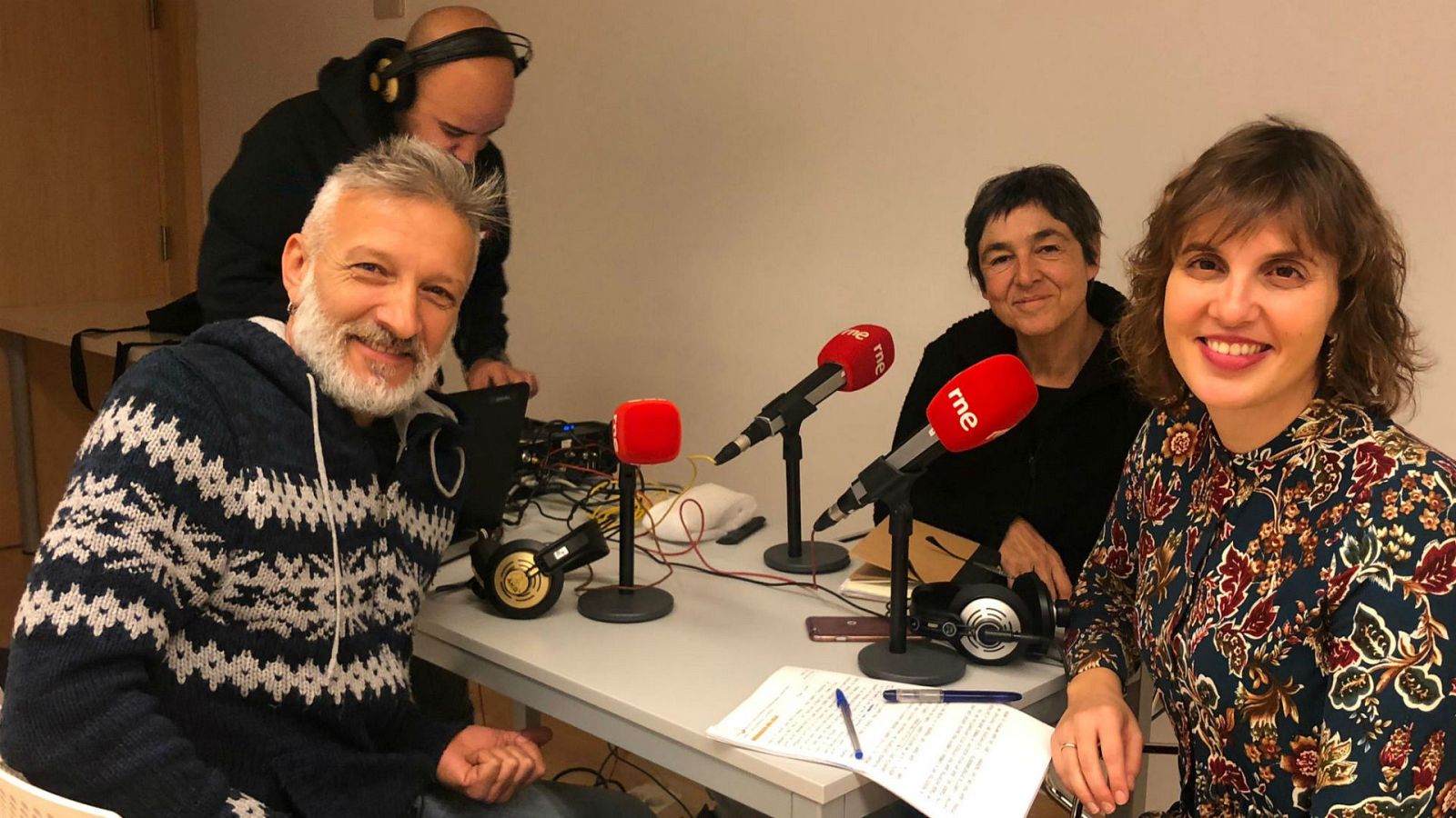 A compás - Mal pelo - 12/12/19 - escuchar ahora