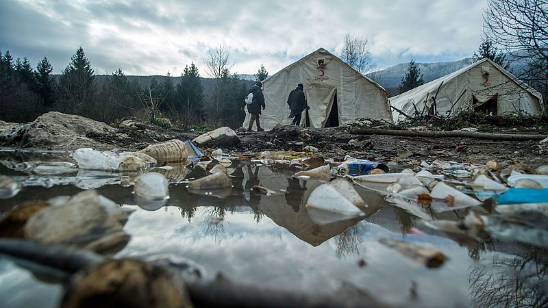 24 horas fin de semana - 20 horas - Primer Foro Global de refugiados en Ginebra organizado por ACNUR - Escuchar ahora