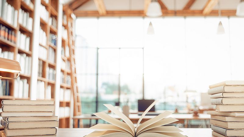 Todo noticias tarde - Huellas de tinta y papel - Escuchar ahora