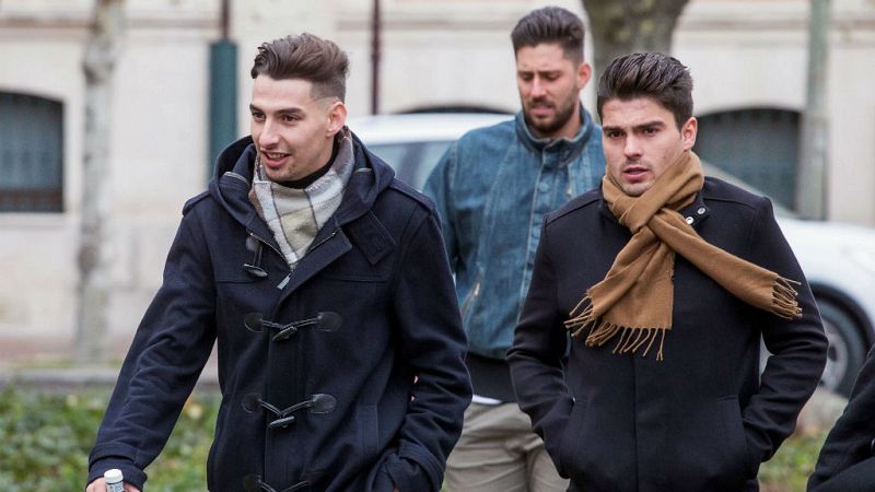 Las mañanas de RNE con Íñigo Alfonso - 'caso Arandina', la familia de la menor denuncia amenazas e insultos - Escuchar ahora