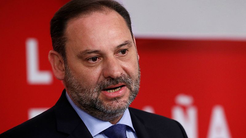 Boletines RNE -  El PSOE ratifica el acuerdo con ERC: "Una consulta no es un referéndum de autodeterminación" - Escuchar ahora