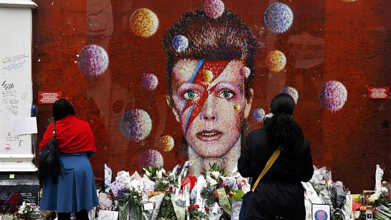 Solamente una vez - Bowie y U2 para niños - Escuchar ahora