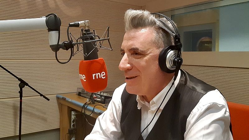 No es un día cualquiera - El último clásico de Loquillo - 'Mano a mano'