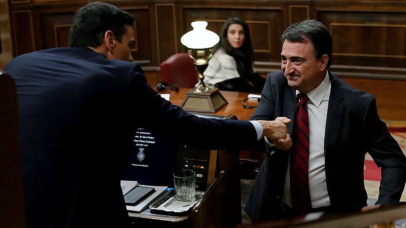 Boletines RNE - 12 horas para la primera jornada de sesión de investidura que deja patente la fragmentación parlamentaria