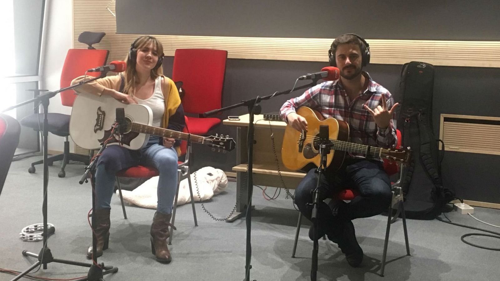 Hotel Flamingo regala música en directo - Escuchar ahora