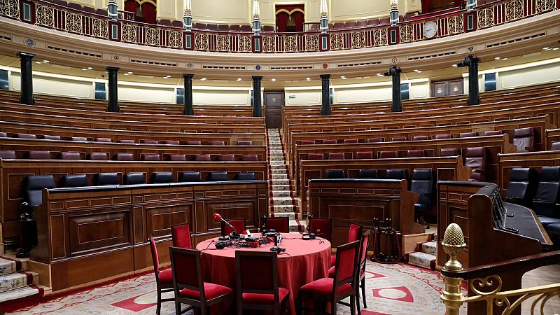 Boletines RNE - Teruel Existe, PRC, Nueva Canarias y CC solicitan volver al Grupo Mixto - Escuchar ahora