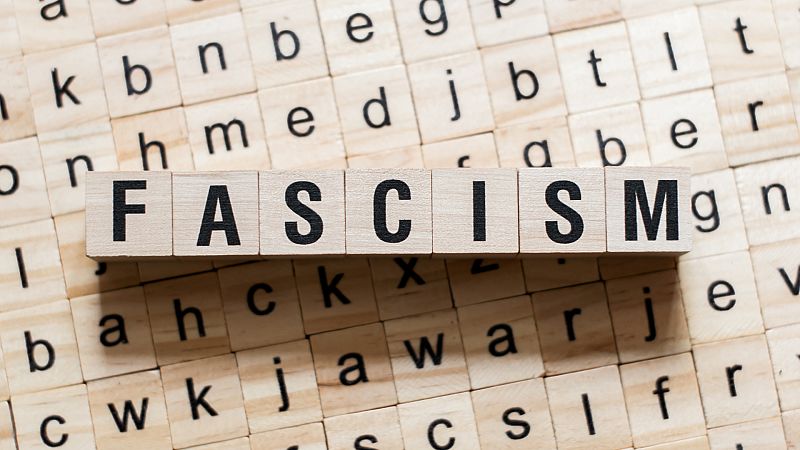 24 horas - "M. El hijo del siglo", el primer volumen de una trilogía sobre el fascismo - Escuchar ahora