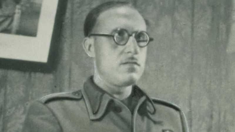Documentos RNE - La vanguardia y el franquismo extravagante de Ernesto Giménez Caballero - 17/01/20