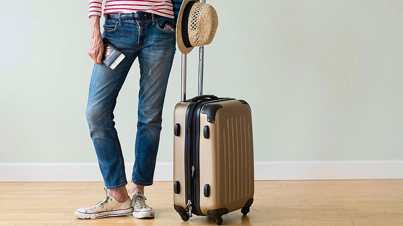 No es un día cualquiera - Viajar solo - Màxim Huerta - 'Cuaderno de viaje' - Escuchar ahora