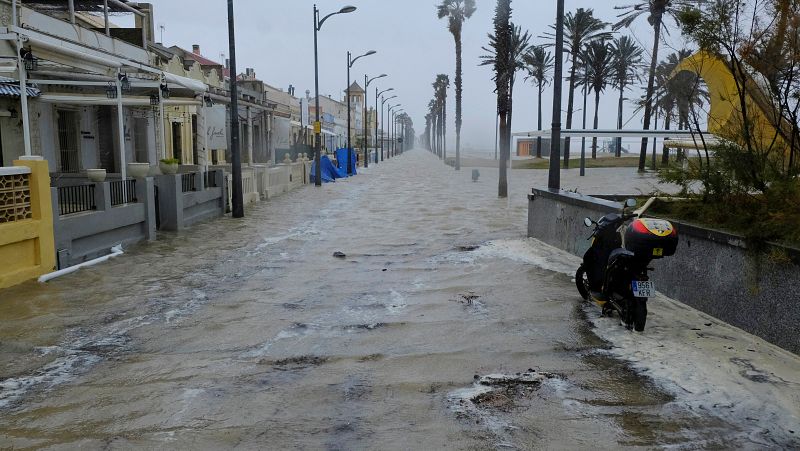 Las mañanas de RNE con Íñigo Alfonso - Continúan los efectos del temporal Gloria - Escuchar ahora
