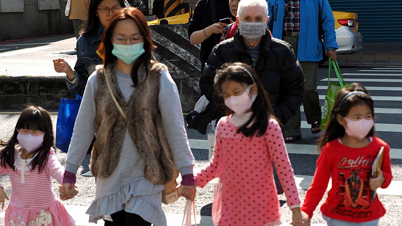 Boletines RNE - Estados Unidos confirma el primer caso de coronavirus en su país - Escuchar ahora