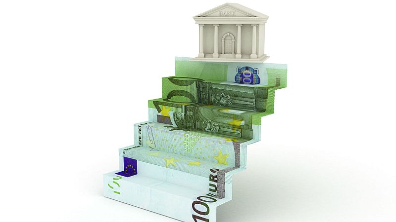 Boletines RNE - Primera vez en 10 años que baja la morosidad de la banca