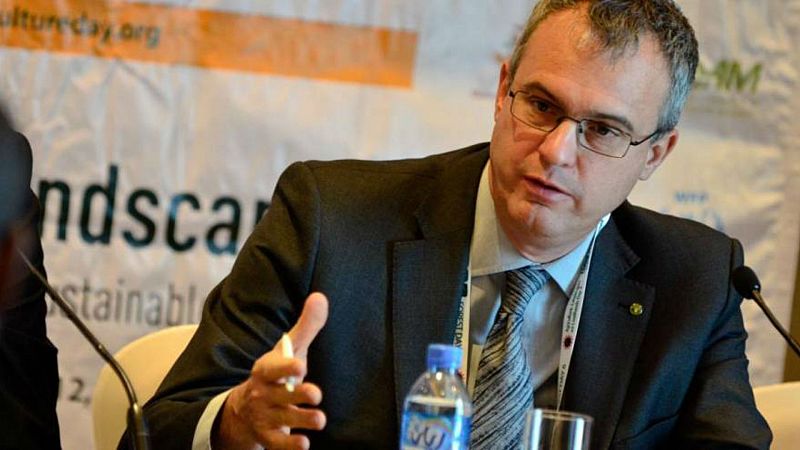 Agro 5 - El ministro defiende una cartera con contenido ante los retos de 2020 - 25/01/20 - Escuchar ahora