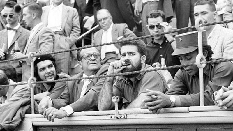 Documentos RNE - El Che Guevara y los españoles - Documentos RNE | Escuchar