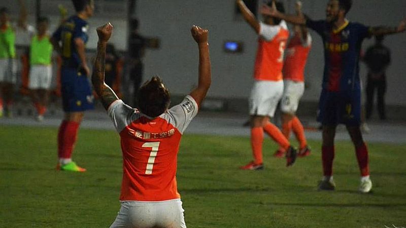 Radiogaceta de los deportes - El equipo de fútbol de Wuhan prepara la temporada en Cádiz - Escuchar ahora