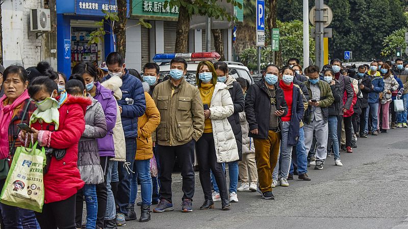 14 horas - El pico del brote de coronavirus podría llegar en 10 días