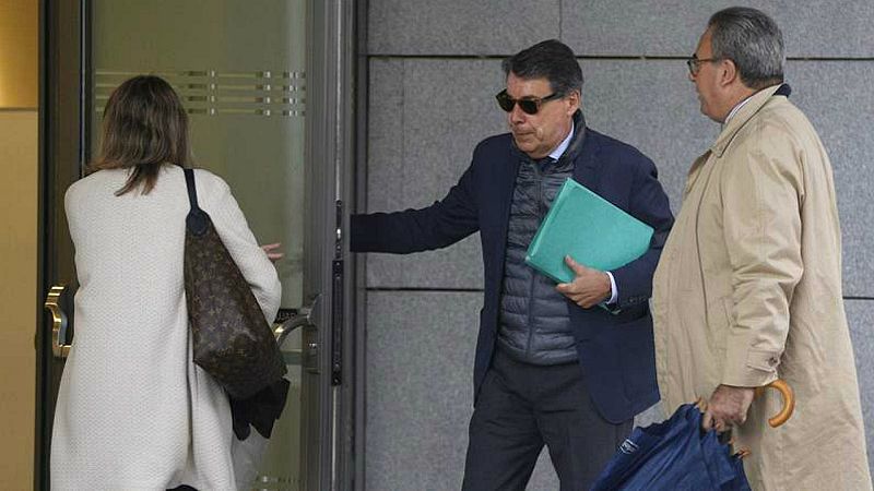 14 horas - El fiscal pide ocho años de cárcel para Ignacio González por el caso Lezo