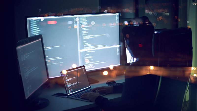 Boletines RNE - Imputadas 14 televisiones por el supuesto fraude "de la rueda" que implica a la SGAE - Escuchar ahora