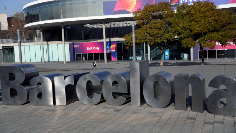 14 horas - El sector turístico barcelonés, muy crítico con la cancelación del Mobile - Escuchar ahora