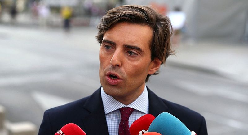 14 horas fin de semana - Pablo Montesinos: "Sánchez nos ataca nos critica y luego nos tiende la mano" - Escuchar ahora