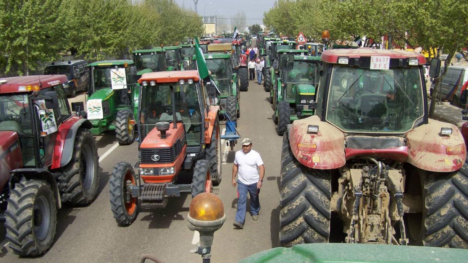 Las mañanas de RNE con Íñigo Alfonso - "Hay que poner en valor el sector primario" - Escuchar ahora